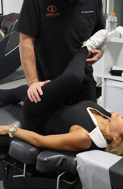Guided hip and leg mobility treatment to improve flexibility and reduce movement restrictions